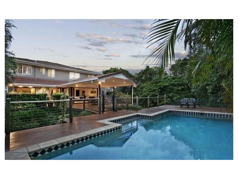 67 Edson Street, Kenmore QLD 4069