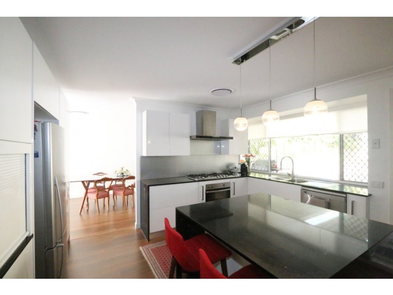 39 Gabwina Street, Fig Tree Pocket QLD 4069