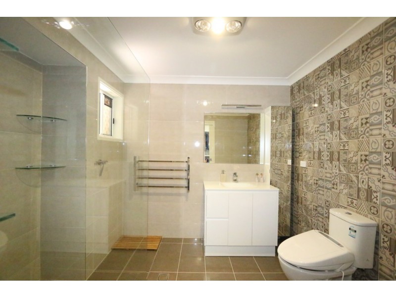 39 Gabwina Street, Fig Tree Pocket QLD 4069