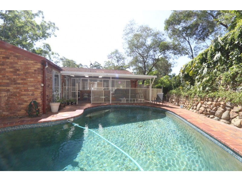 39 Gabwina Street, Fig Tree Pocket QLD 4069