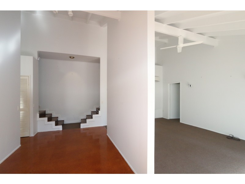 90 Essendon Road, Anstead QLD 4070