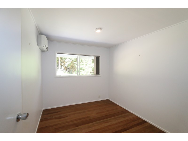 90 Essendon Road, Anstead QLD 4070