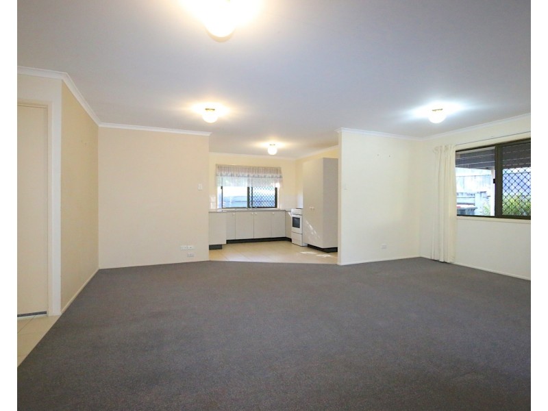 31 Wyndarra Street, Kenmore QLD 4069
