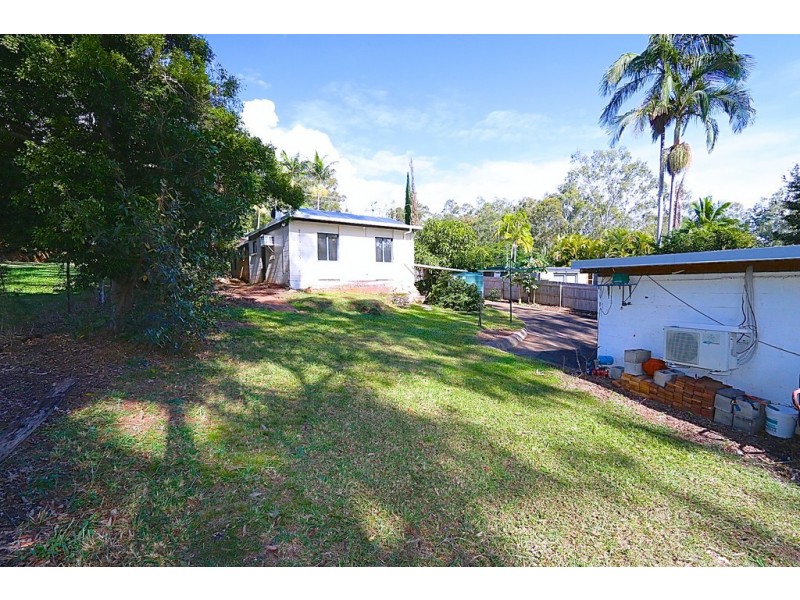 93 Essendon Road, Anstead QLD 4070
