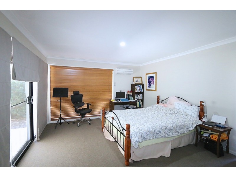 33 Parkview Drive, Springfield Lakes QLD 4300