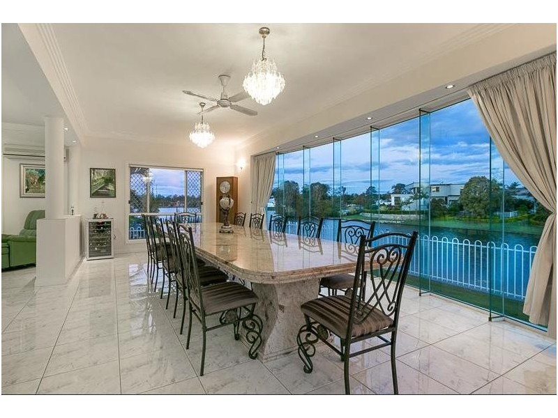 32 Newell Place, Westlake QLD 4074