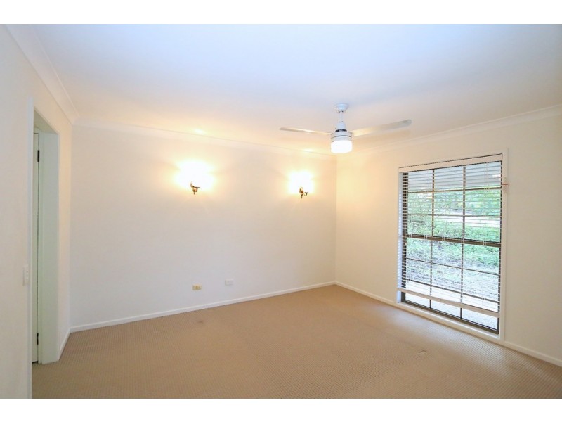 67 Limosa Street, Bellbowrie QLD 4070