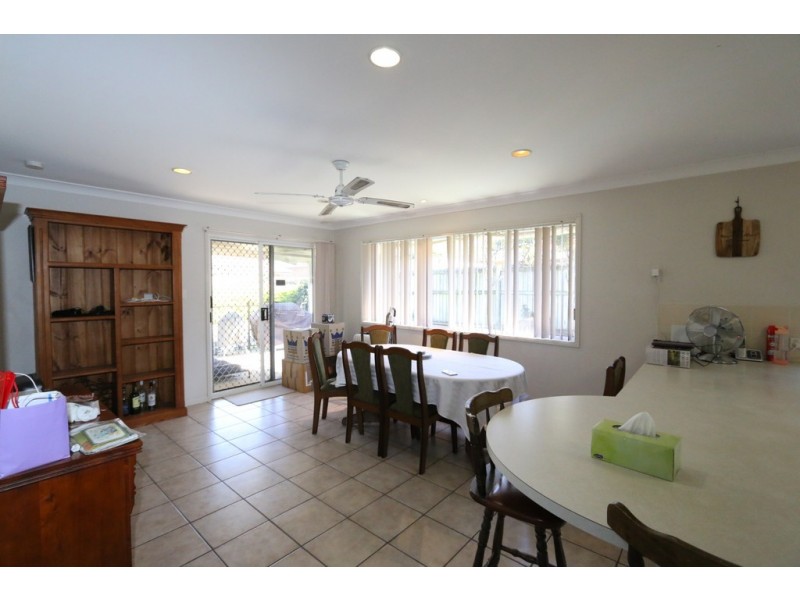 59 Lakeside Crescent, Forest Lake QLD 4078