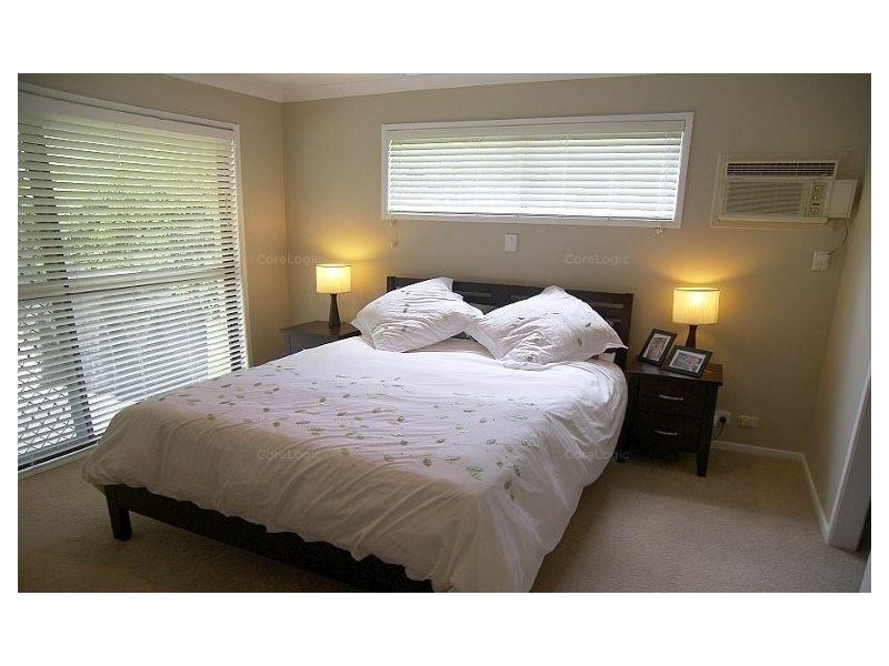 79 Sunset Road, Kenmore QLD 4069