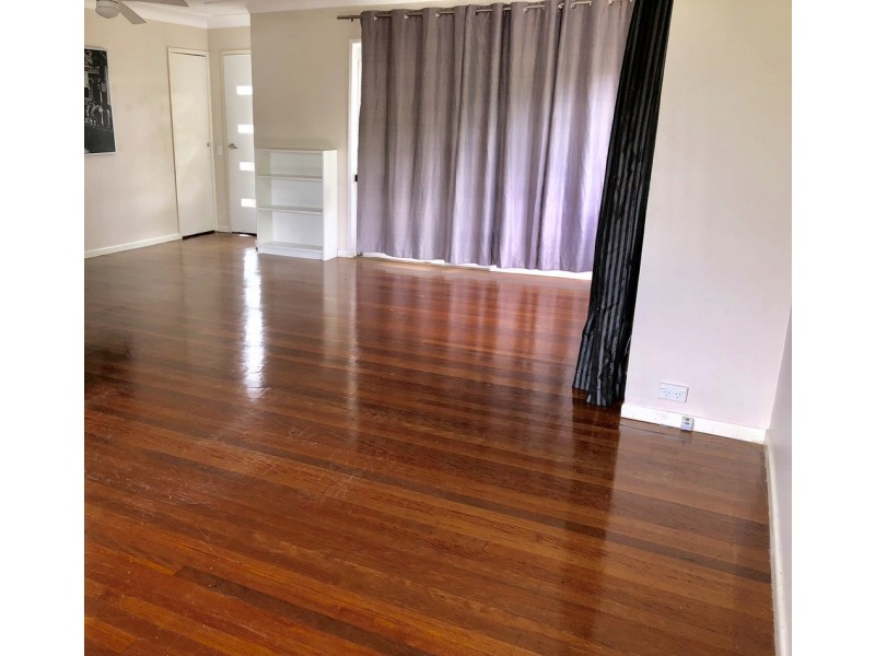 856 Moggill Road, Kenmore QLD 4069