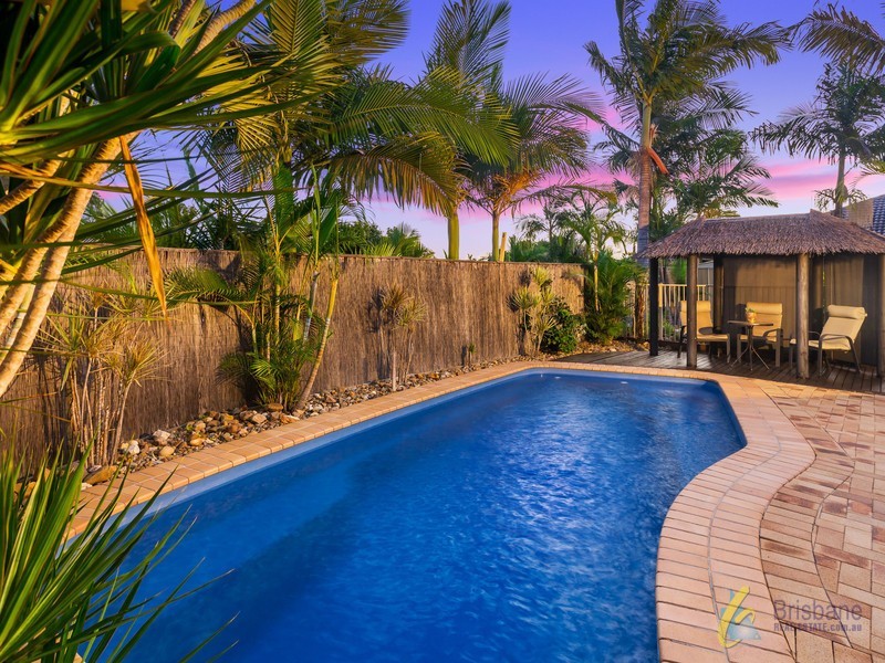 4 Doncaster Pl, Forest Lake QLD 4078
