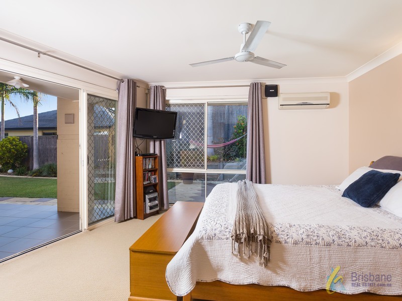 4 Doncaster Pl, Forest Lake QLD 4078