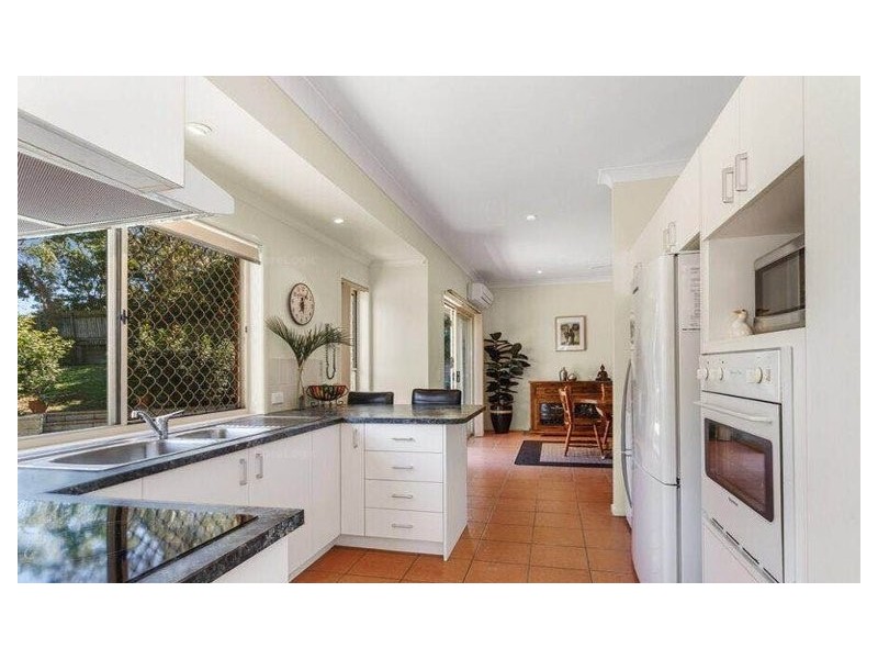 39 Cityview Road, Sinnamon Park QLD 4073