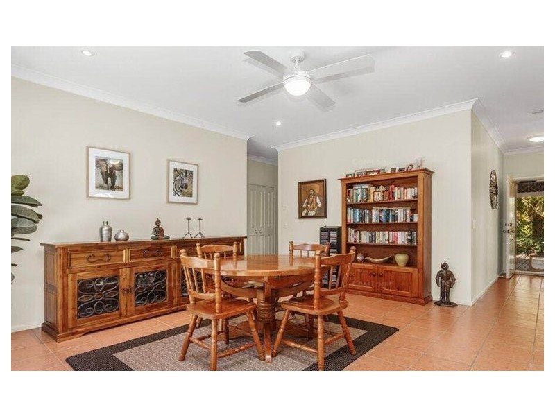 39 Cityview Road, Sinnamon Park QLD 4073