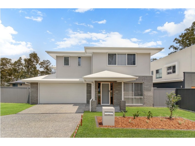 3 Eugenia Close, Kenmore QLD 4069