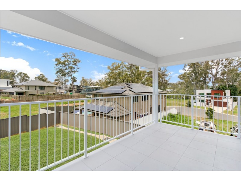 3 Eugenia Close, Kenmore QLD 4069