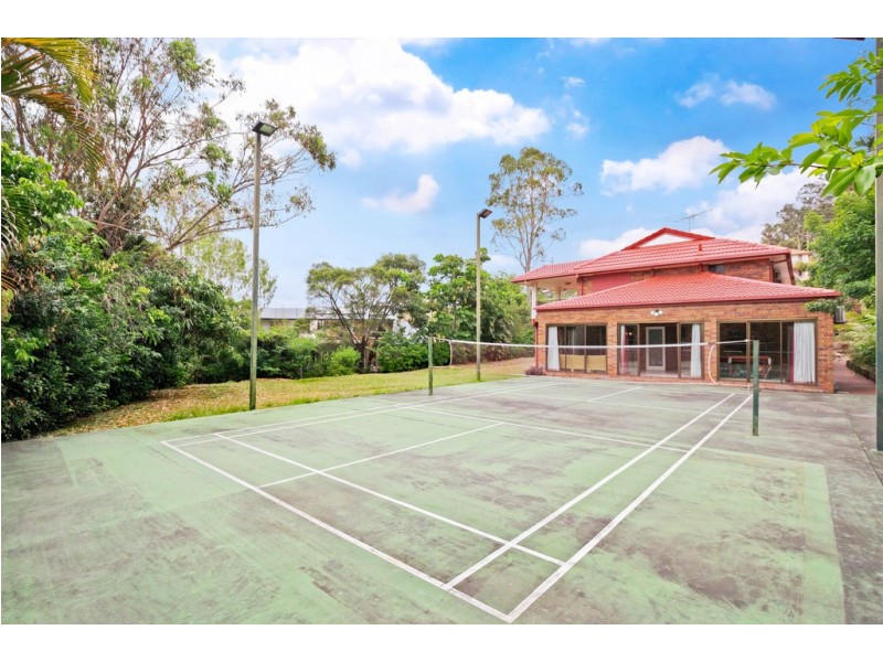 11 Bondel Street, Mount Ommaney QLD 4074