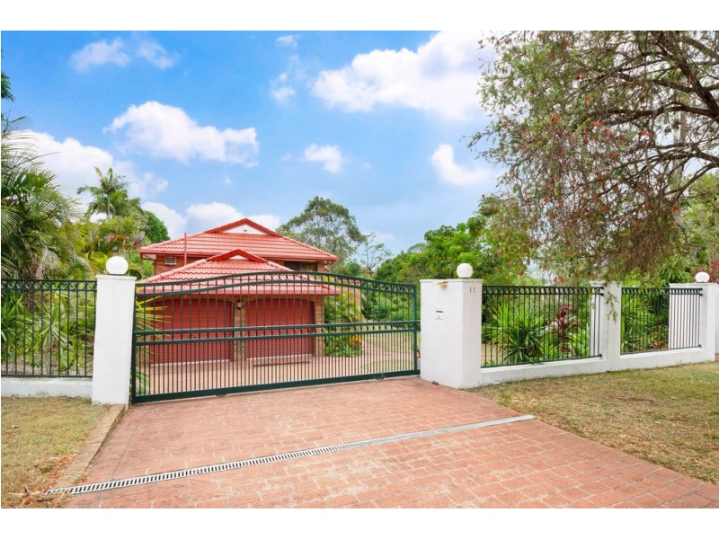 11 Bondel Street, Mount Ommaney QLD 4074