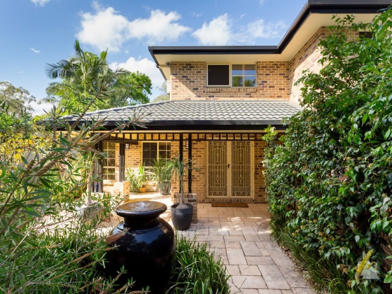 51 Vakuta Street, Fig Tree Pocket QLD 4069