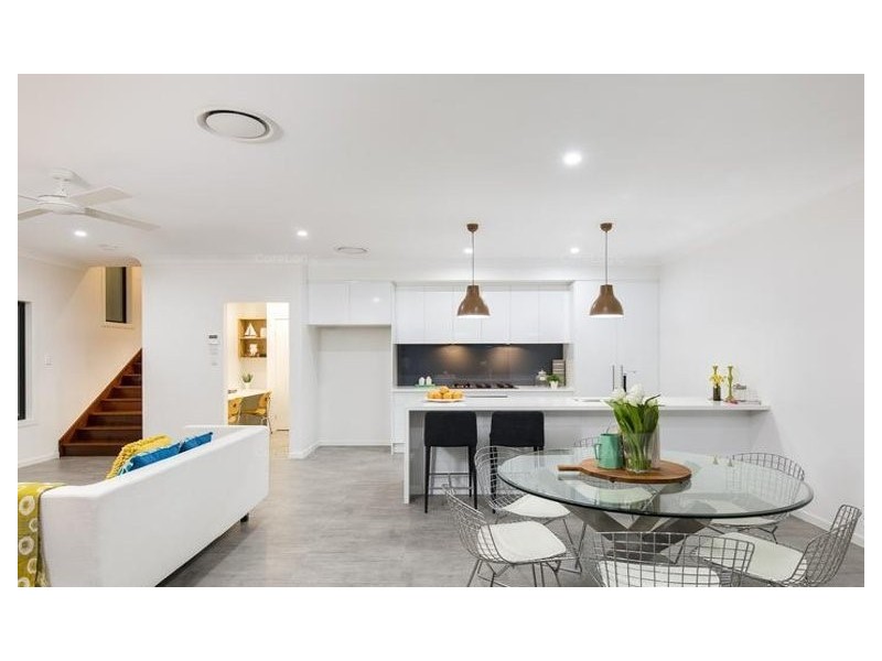 116 Jerrang Street, Indooroopilly QLD 4068