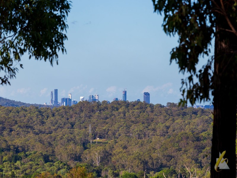 300 Old Farm Road, Pullenvale QLD 4069