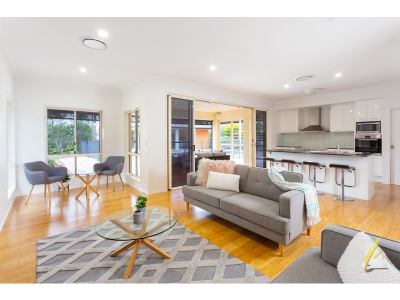 48 Else Avenue, Pullenvale QLD 4069