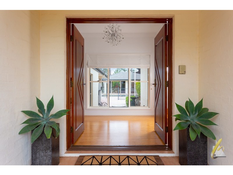 48 Else Avenue, Pullenvale QLD 4069