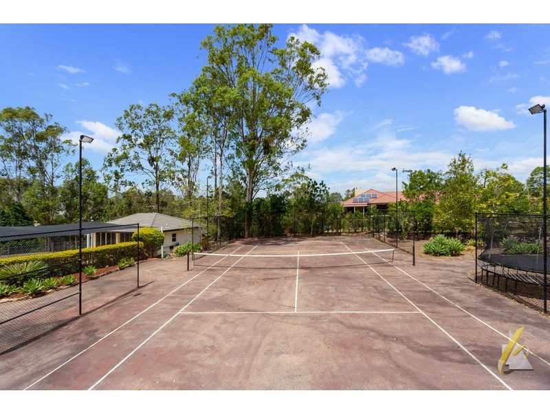 48 Else Avenue, Pullenvale QLD 4069