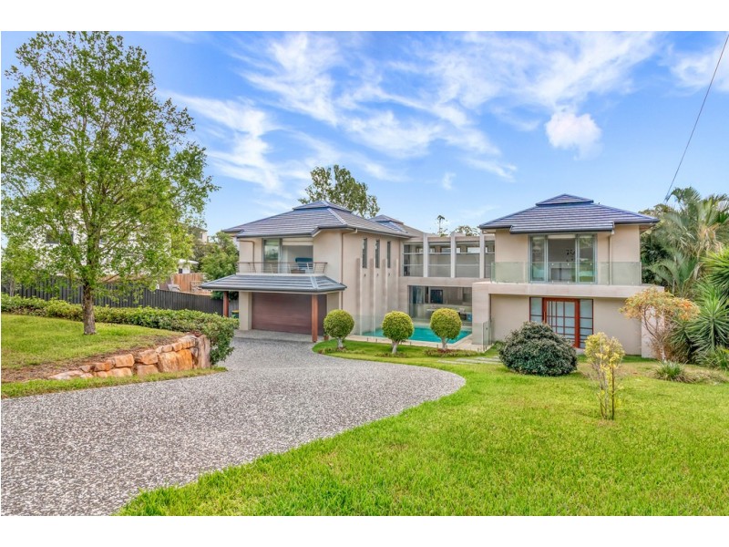 9 Castile Street, Indooroopilly QLD 4068