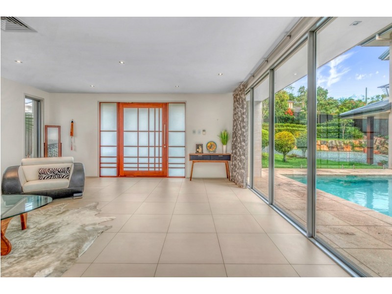 9 Castile Street, Indooroopilly QLD 4068