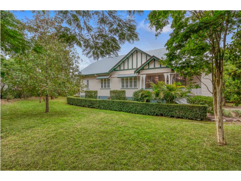 97 Riversleigh Road, Bellbowrie QLD 4070