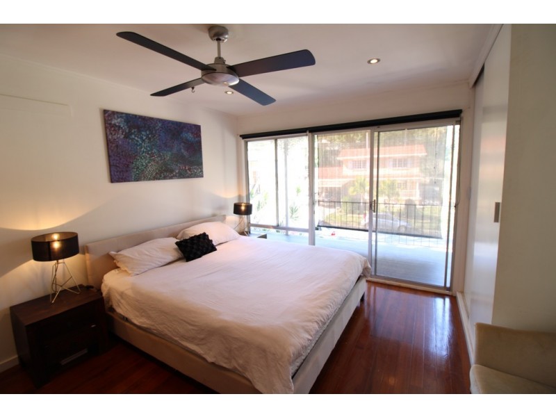 33 Fallbrook Street, Kenmore QLD 4069