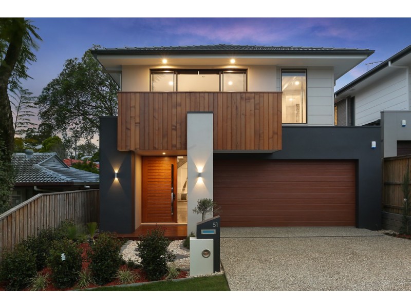 51 Clarina Street, Chapel Hill QLD 4069