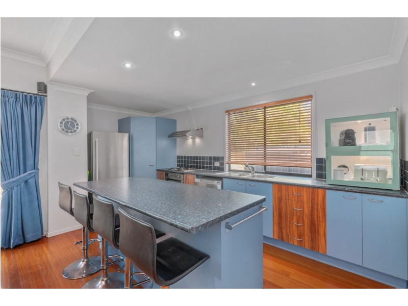 66 Palm Street, Kenmore QLD 4069