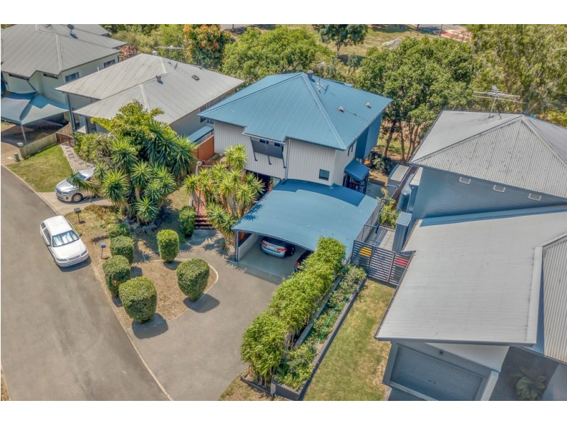 66 Palm Street, Kenmore QLD 4069