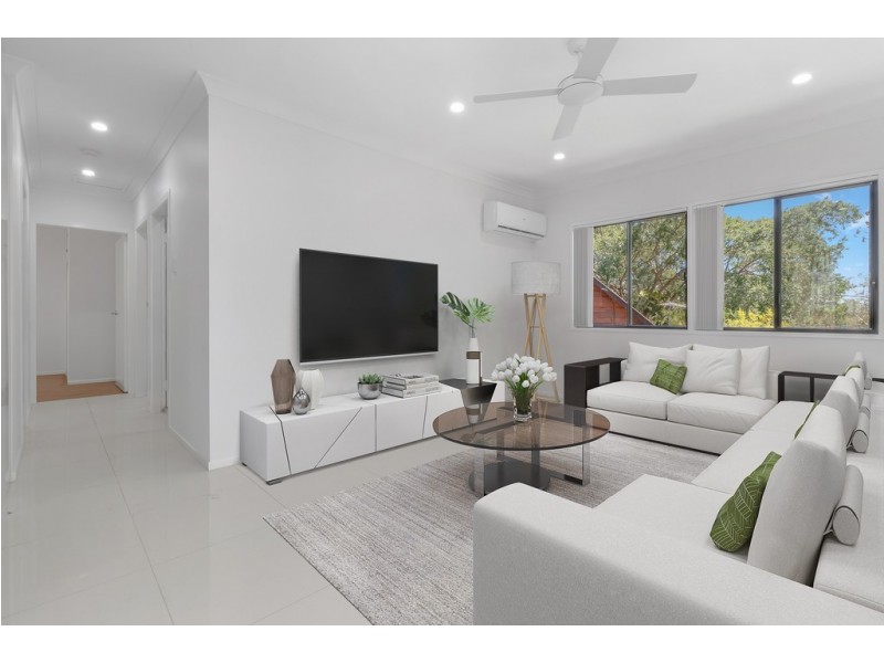 34 Newcomen Street, Indooroopilly QLD 4068