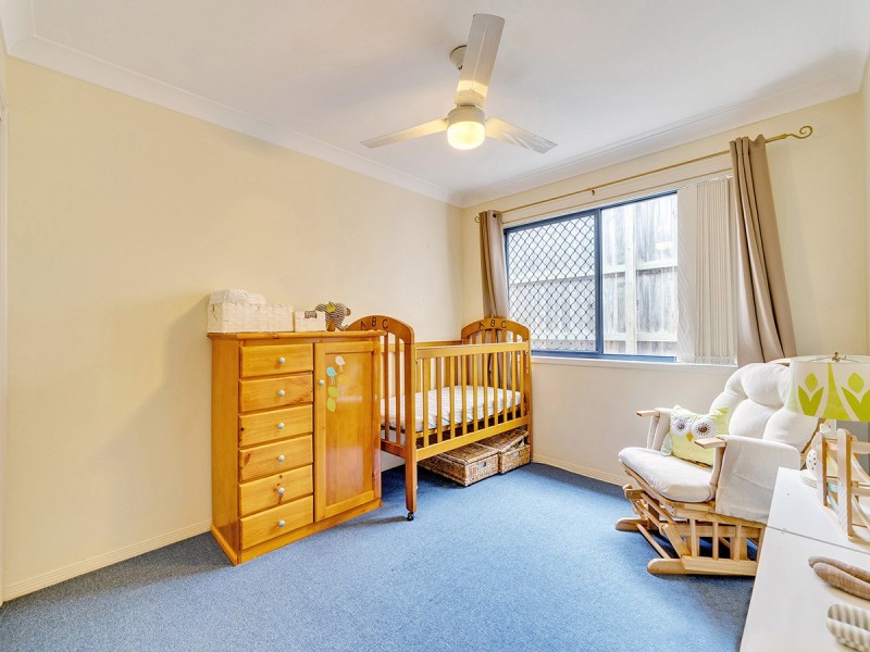 11 Crediton Place, Forest Lake QLD 4078