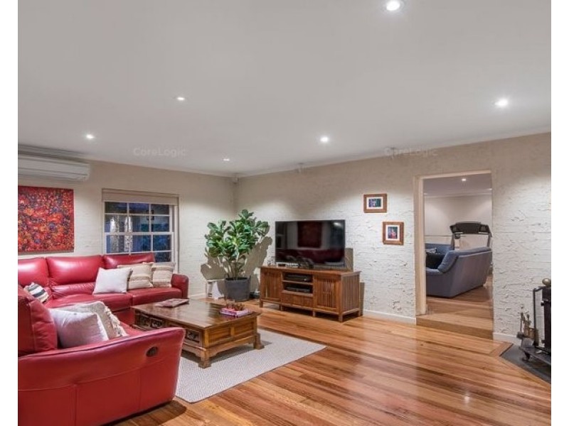 2 Tangy Street, Brookfield QLD 4069