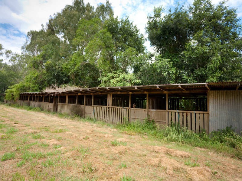 42 Lyndale Road, Pullenvale QLD 4069