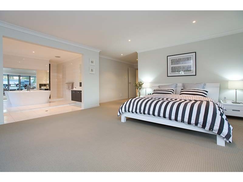 81 Gunnin Street, Fig Tree Pocket QLD 4069