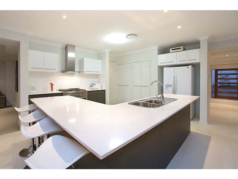 81 Gunnin Street, Fig Tree Pocket QLD 4069