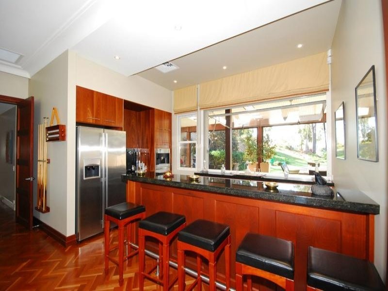 736 Grandview Road, Pullenvale QLD 4069