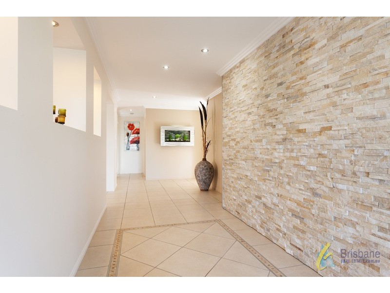 117 Huntingdale Street, Pullenvale QLD 4069