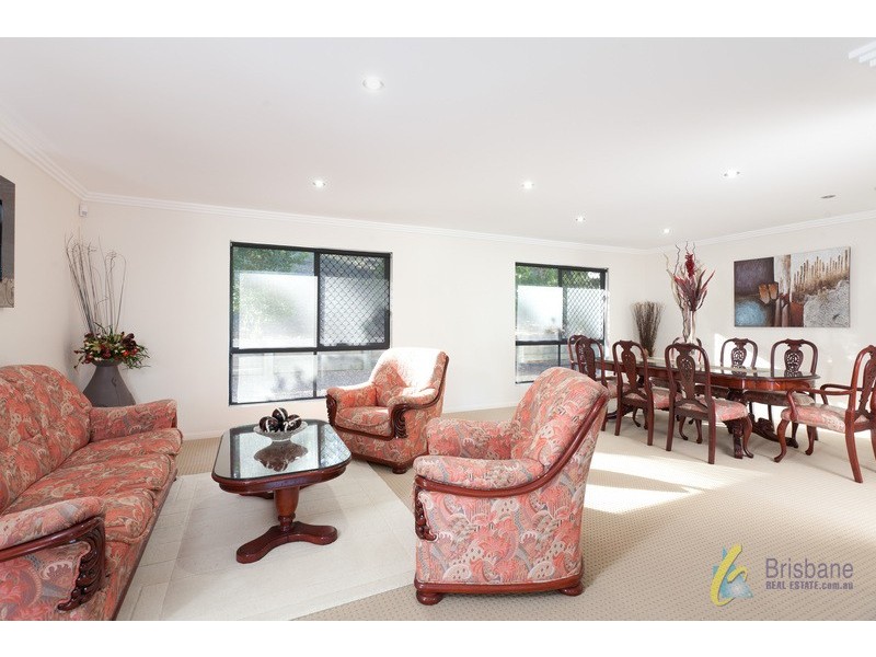 117 Huntingdale Street, Pullenvale QLD 4069