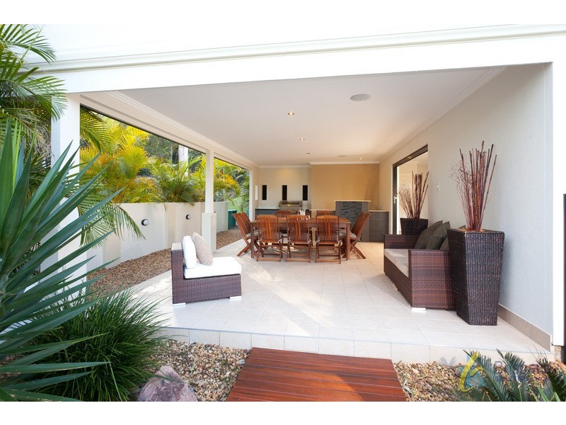 117 Huntingdale Street, Pullenvale QLD 4069