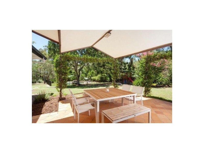 289 Pinjarra Road, Pinjarra Hills QLD 4069