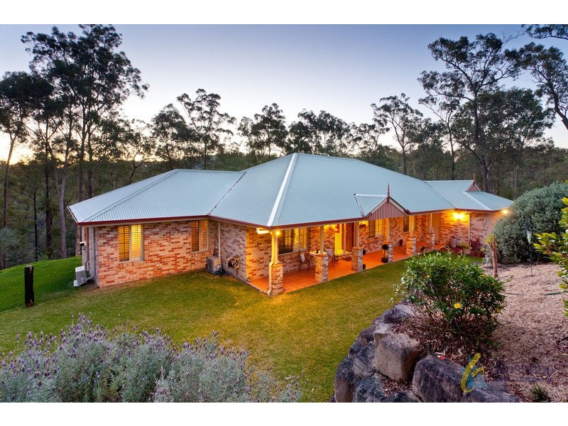 198 Red Cedar Road, Pullenvale QLD 4069