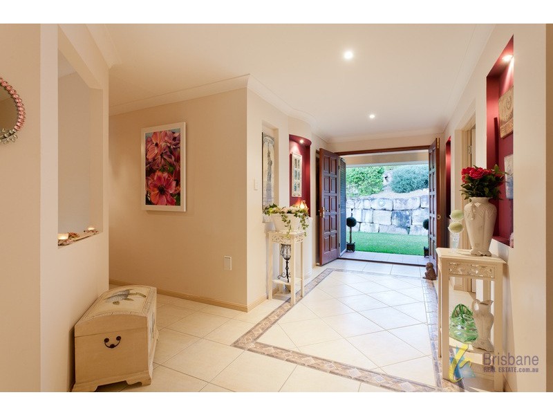 198 Red Cedar Road, Pullenvale QLD 4069