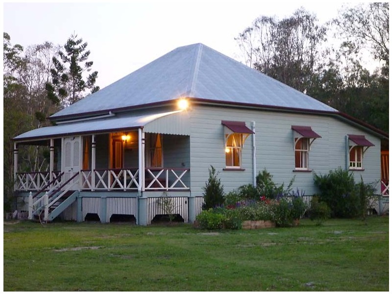 631 Hawkesbury Road, Anstead QLD 4070