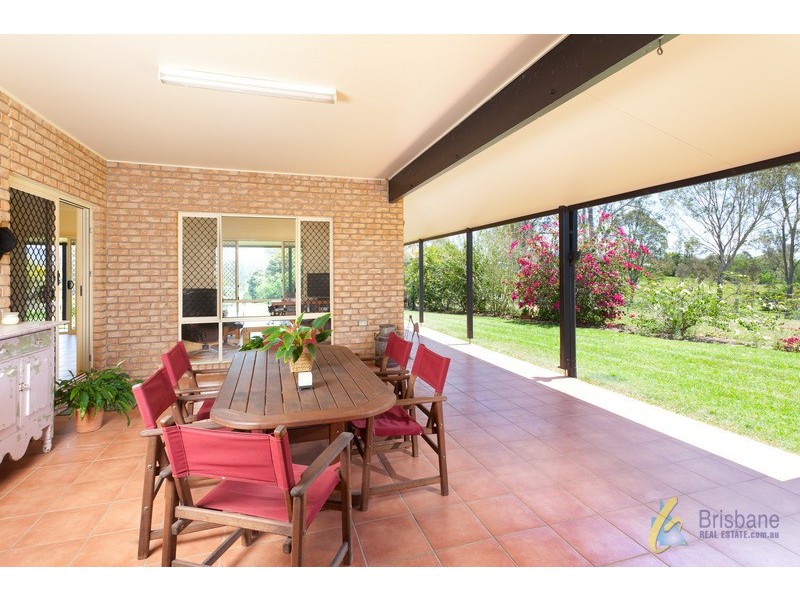 37 Nullamanna Road, Camp Mountain QLD 4520